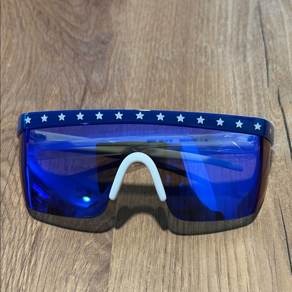 NEW Tipsy Elves Say Can You See Patriotic Red White Blue Sunglasses Unisex Case - Picture 4 of 12